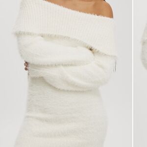 Elegant Off-Shoulder White Sweater Dress